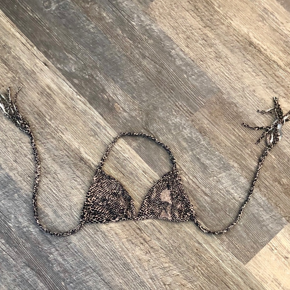 Acacia Bikini Top Size S